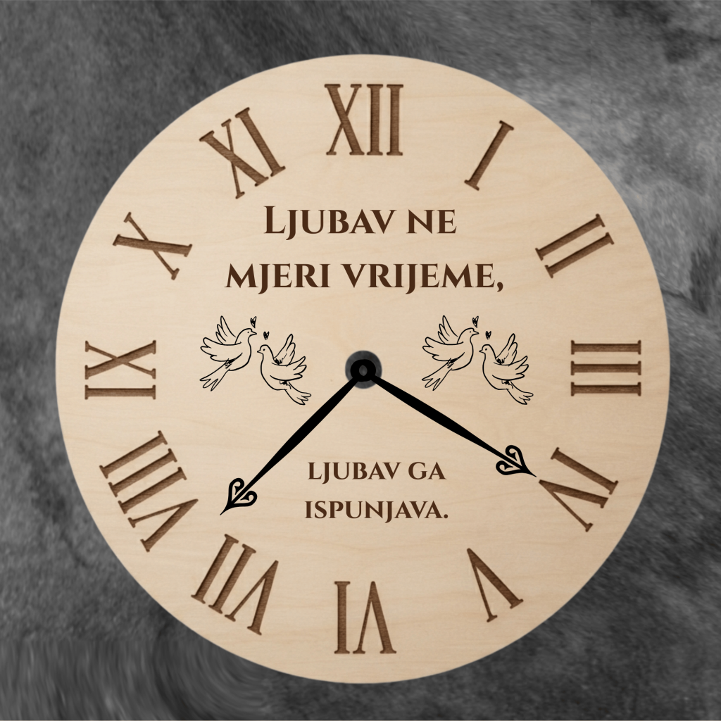 personalizirani drveni sat,